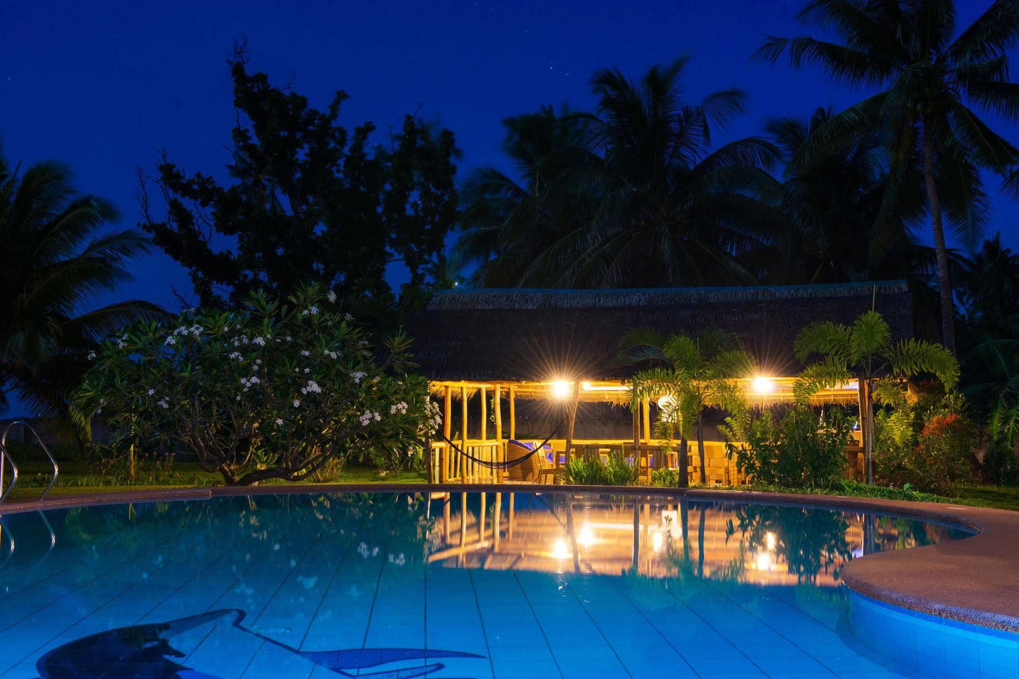 Bed and Breakfast Acqua Dive Zamboanguita  Екстер'єр фото
