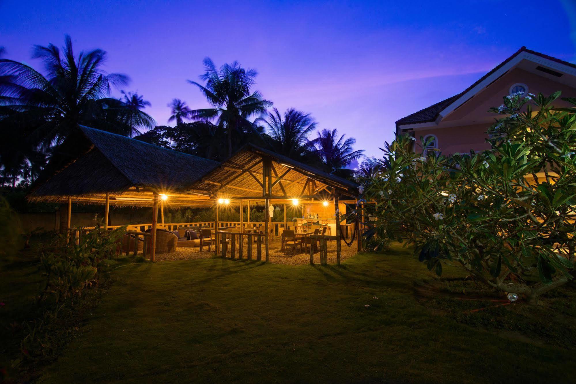 Bed and Breakfast Acqua Dive Zamboanguita  Екстер'єр фото