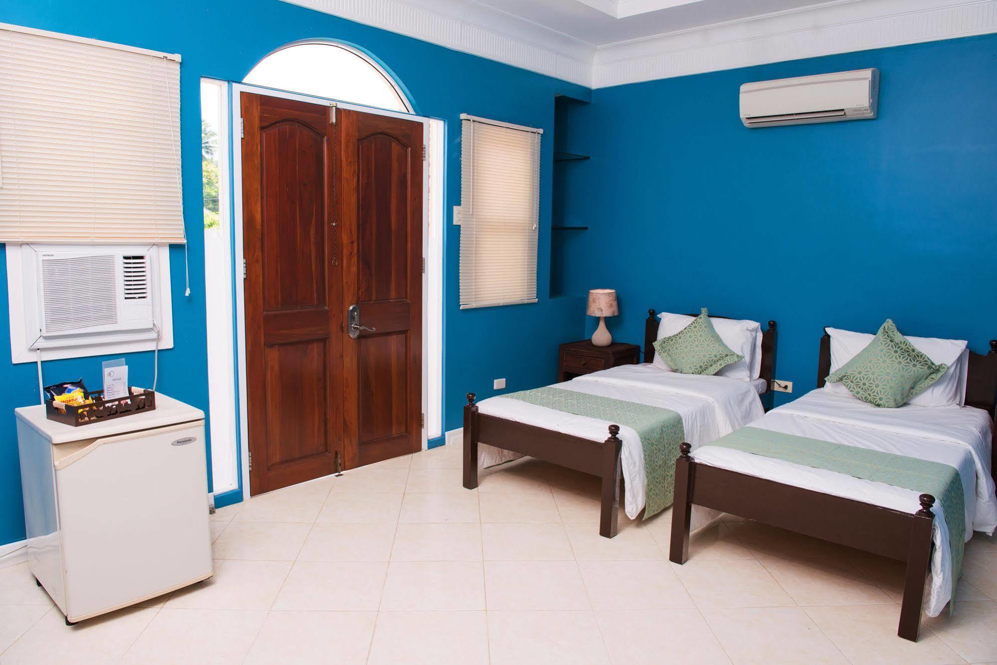 Bed and Breakfast Acqua Dive Zamboanguita  Екстер'єр фото